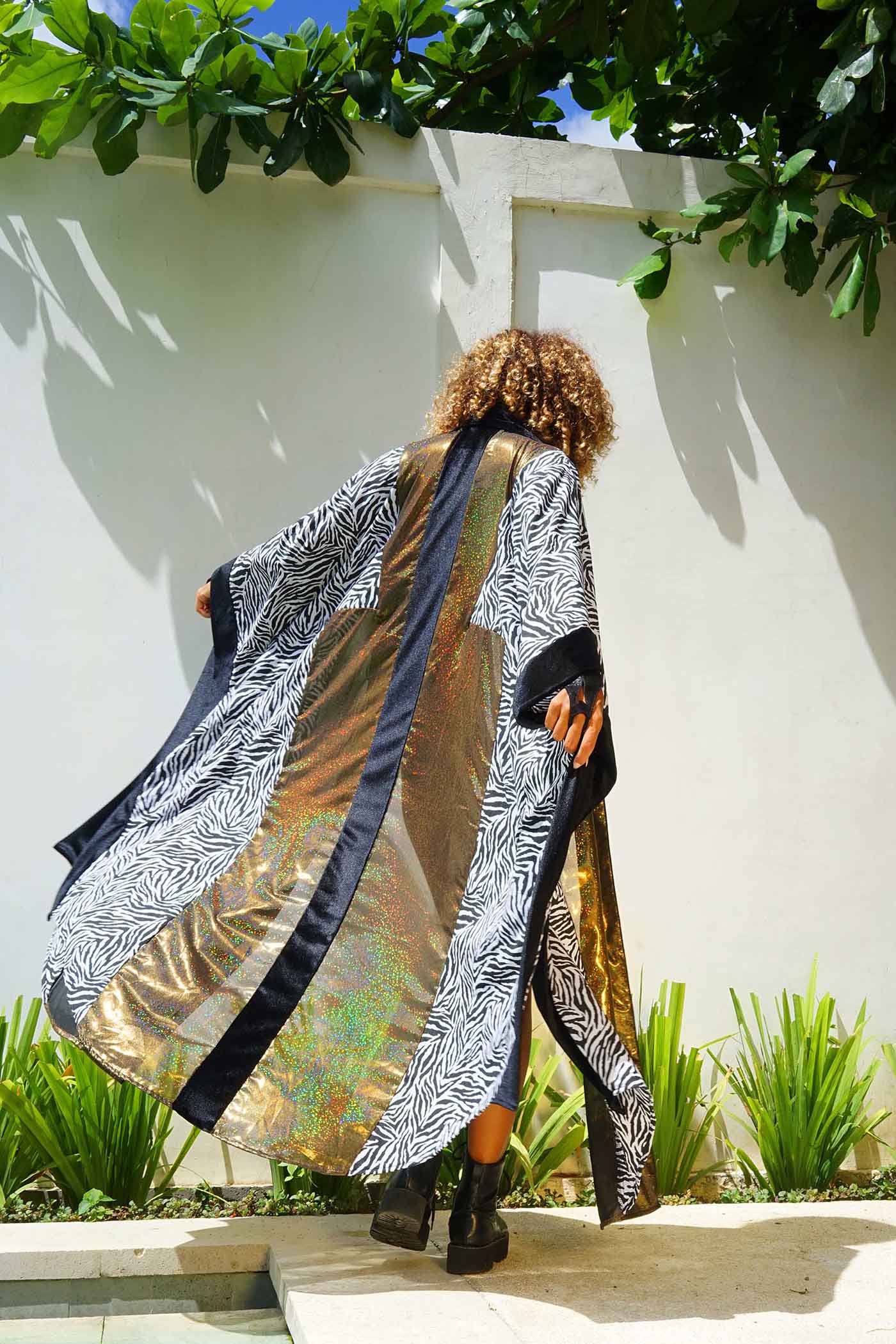 Samsara Velvet Kimono